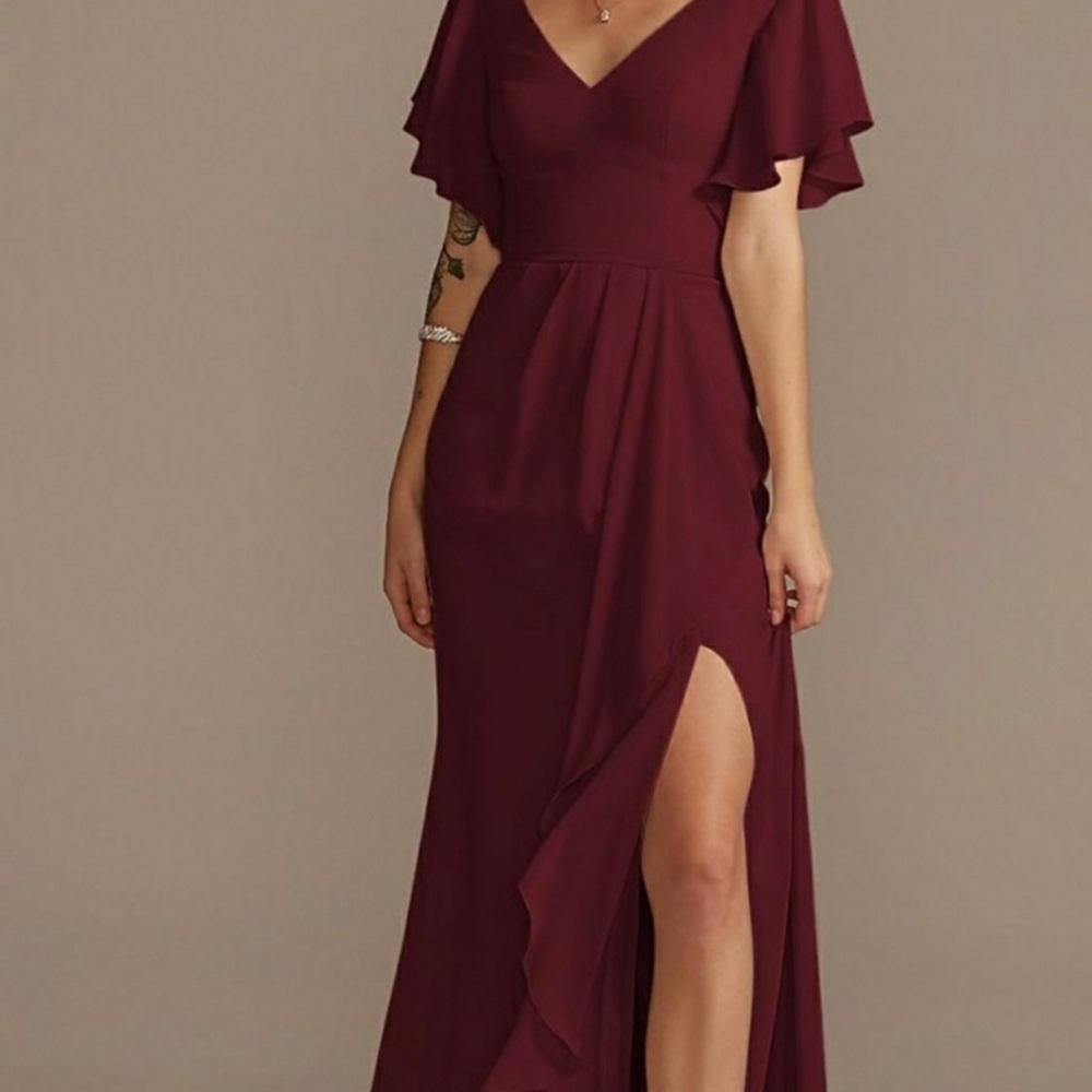 NWT Flutter sleeve bridesmaid dress with cascade CELEBRATE DB STUDIO 18